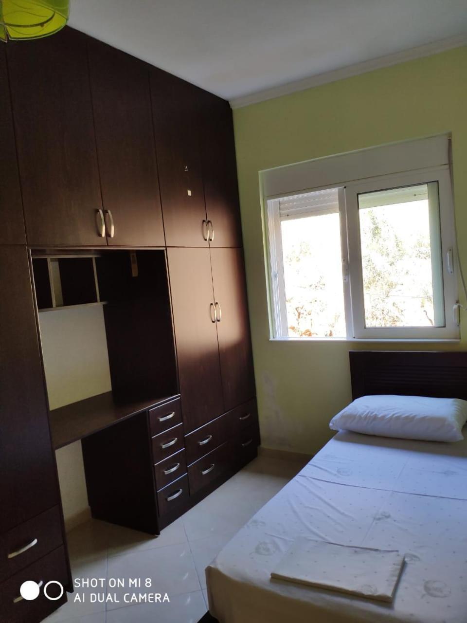 Sunny&Seaview Apartment Sarandë 外观 照片