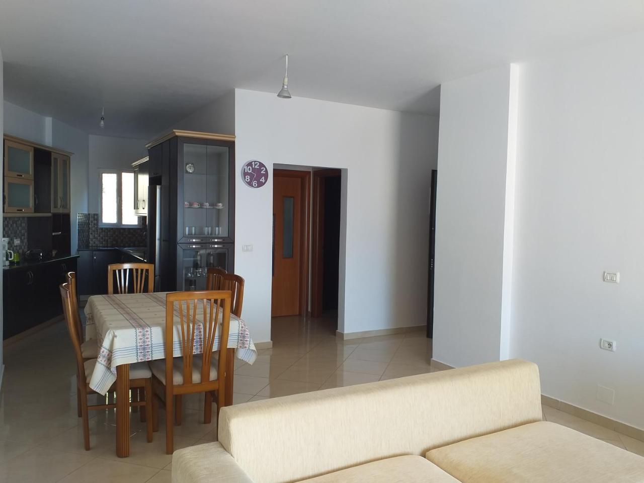 Sunny&Seaview Apartment Sarandë 外观 照片
