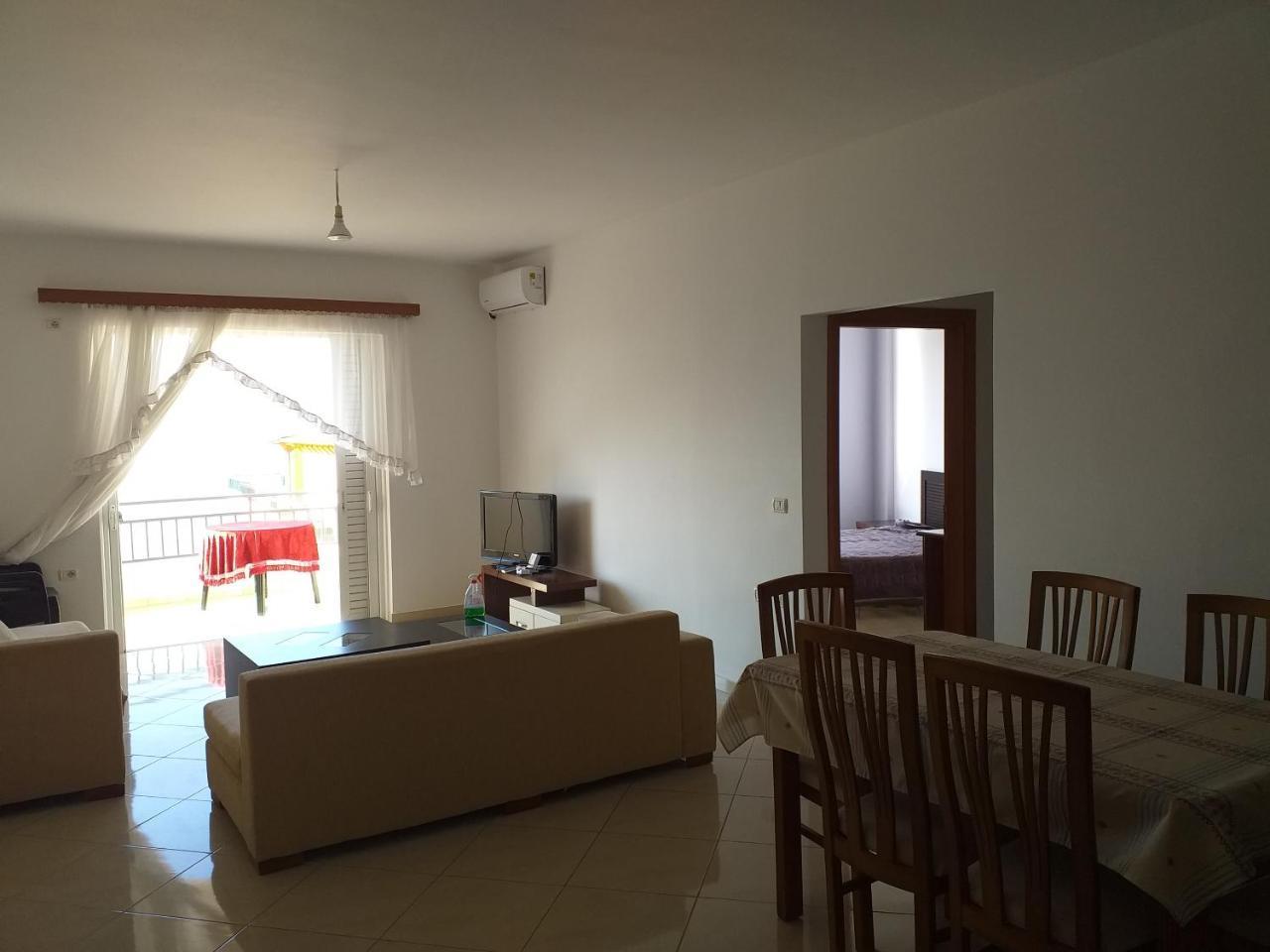 Sunny&Seaview Apartment Sarandë 外观 照片